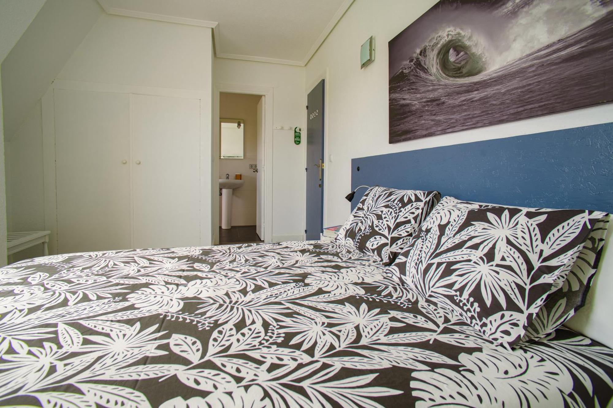 H.A.N.D Surf Hostel Langre  Exterior photo